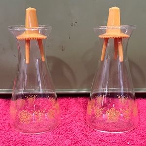 Pyrex Corning Corelle Vintage Salt & Pepper Shakers Butterfly Gold/Yellow